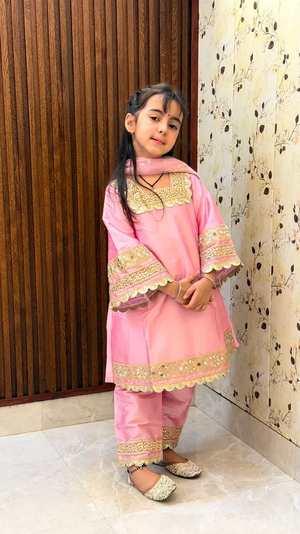 Premium_Banarasi_Silk_Suit_Pink