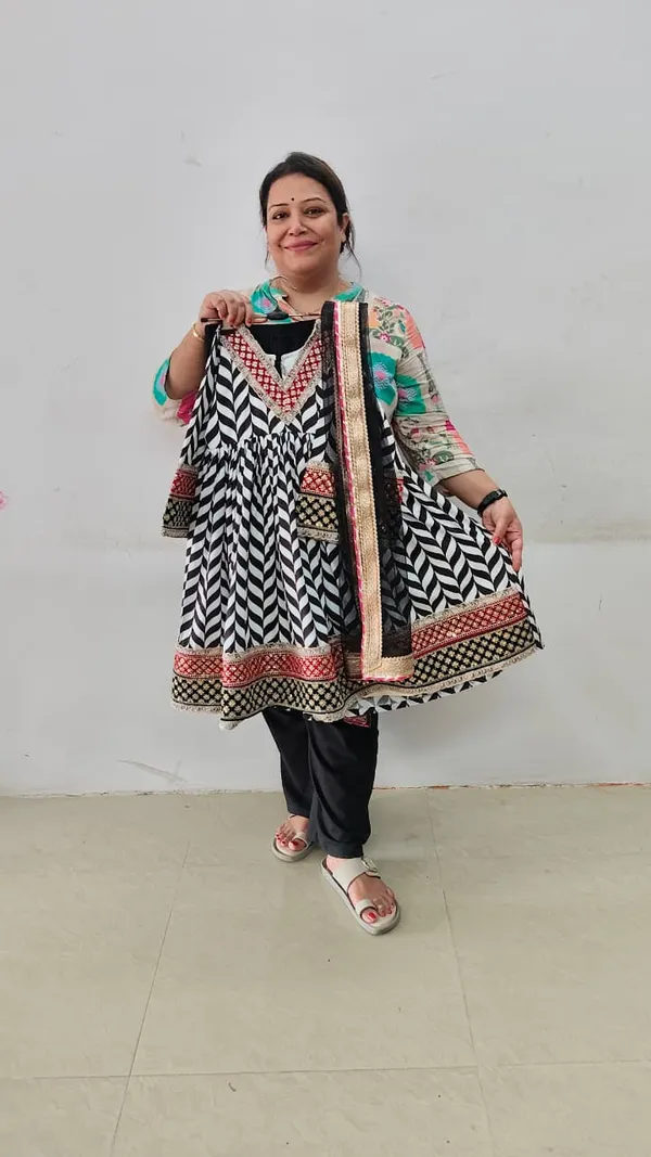 Aura_Anarkali_Suits