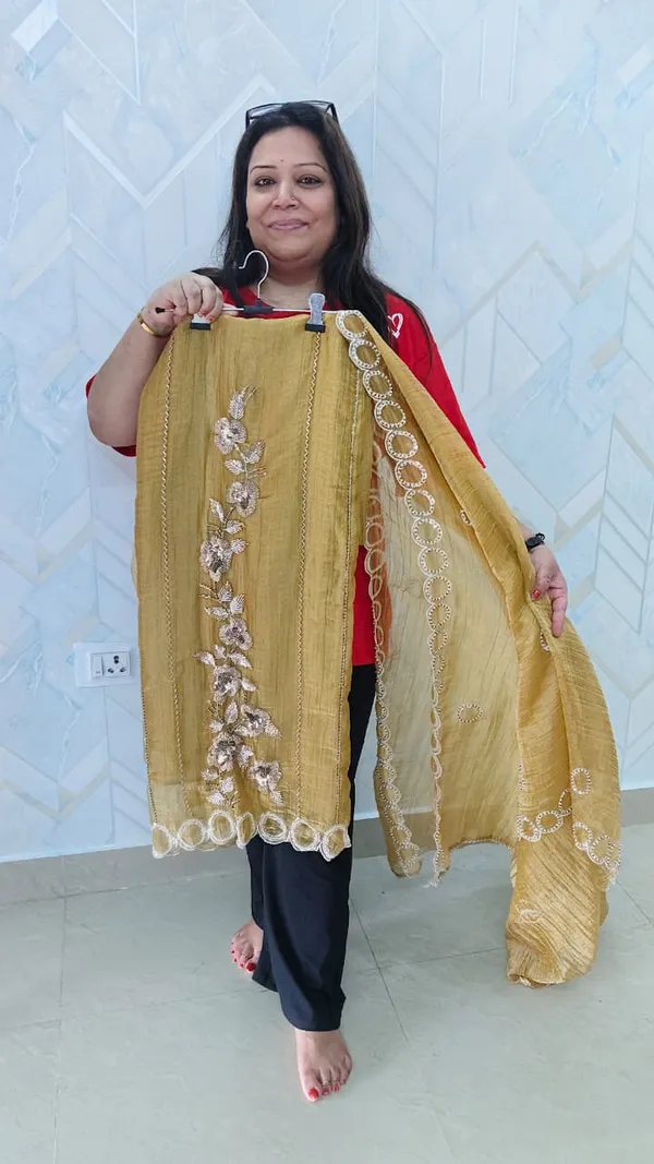 Premium_Salsa_Crush_Handwork_Unstitch_Suits_With_Cutwork_Duptta_Default_Title
