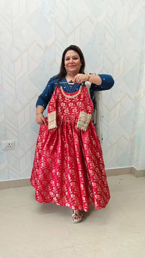 A_Royal_Affair_Pishwas_Gown_Red