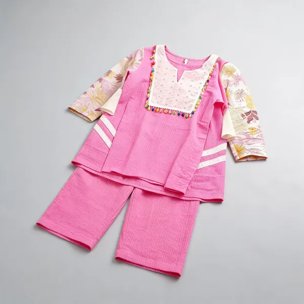Pink_Pure_Cotton_Katha_Weave_Co-Ord_Set_For_Kids