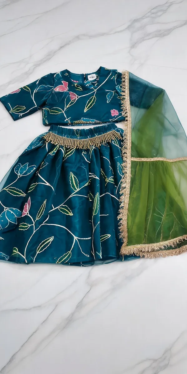 Peacock_Blue_Organza_Hand_Painted_Gota_Work_Lehenga_Set_For_Kids