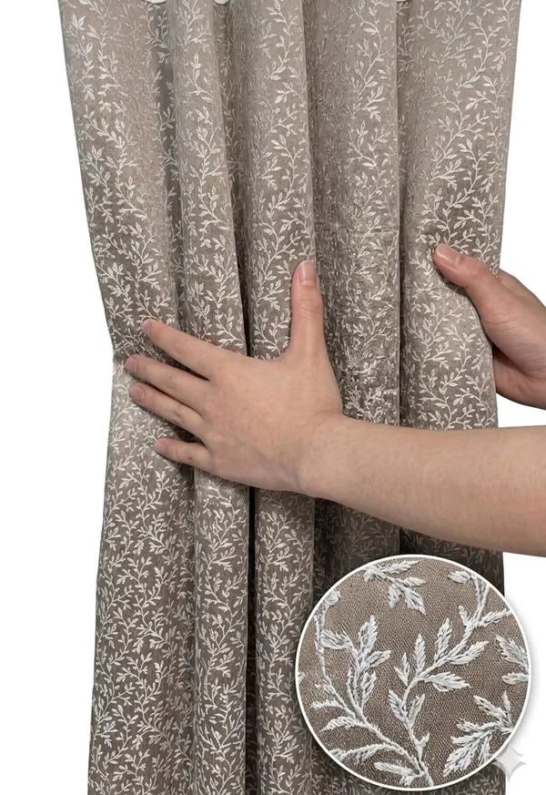Fabric_Classic_Floral_Print_Eyelet_Curtains