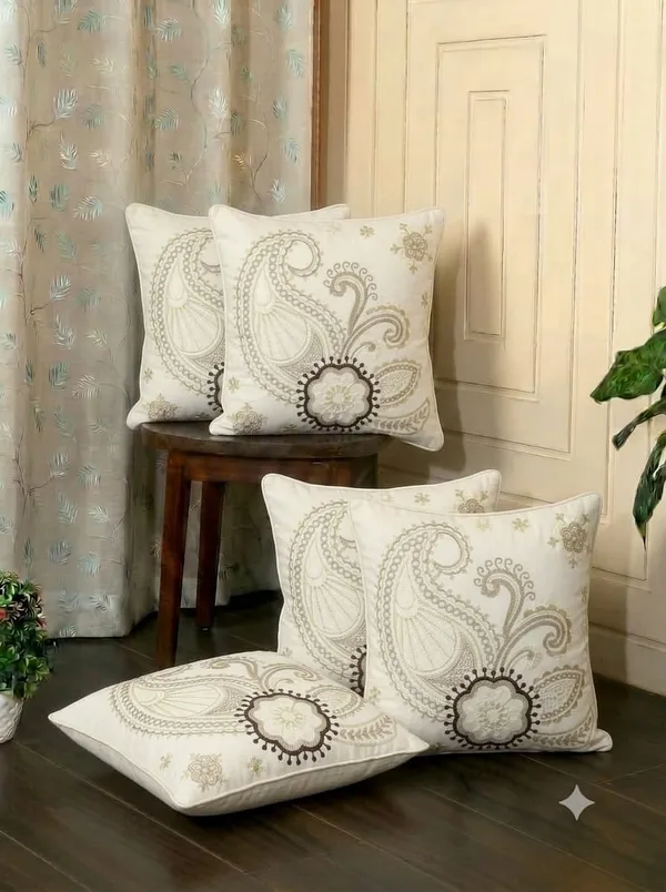 Paisley_Print_Square_Decorative_Cushion_Set