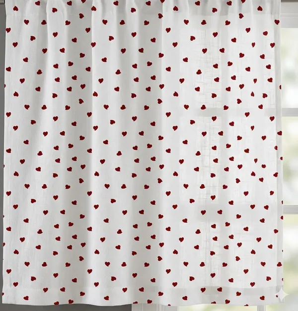 Fabric_Romantic_Heart_Print_Curtain
