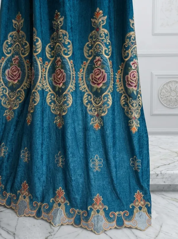 Velvet_Traditional_Floral_Embroidered_Curtain