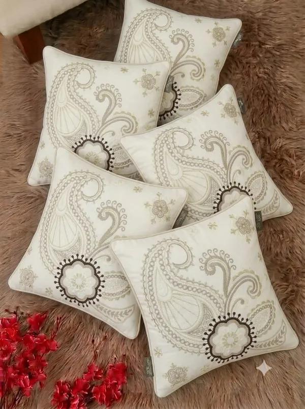 Paisley_Print_Square_Decorative_Cushion_Set
