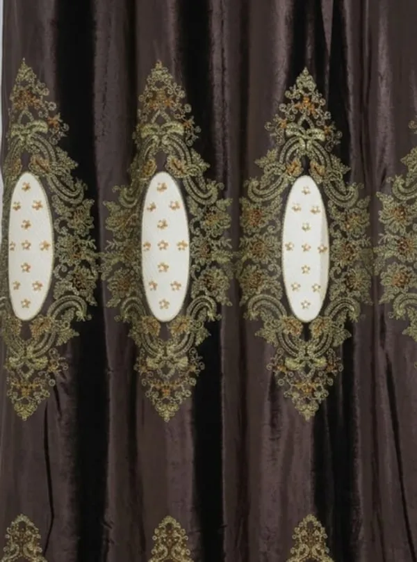 Brown_Embroidered_Pattern_Curtain