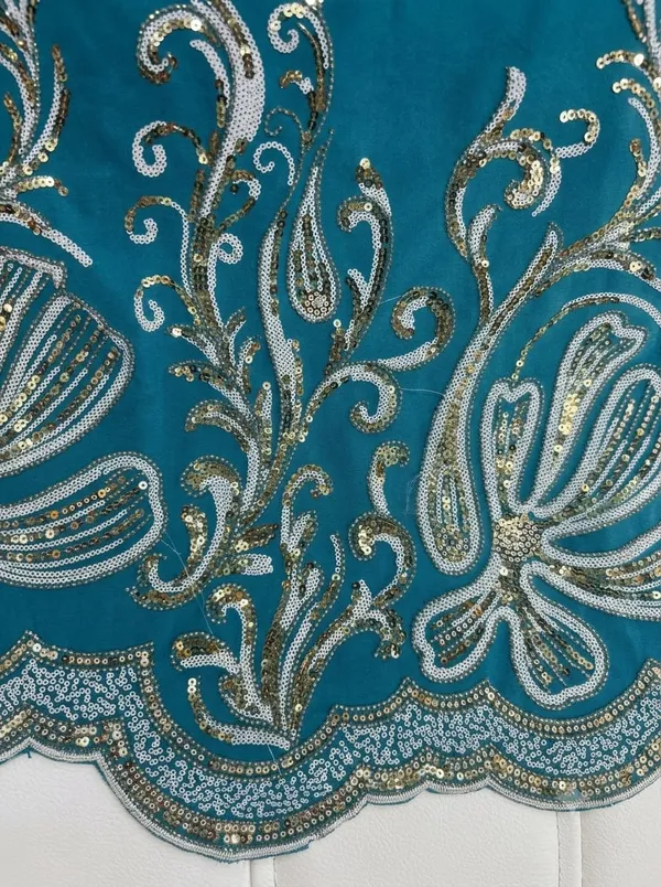 Teal_Embroidered_Floral_Pattern_Curtain