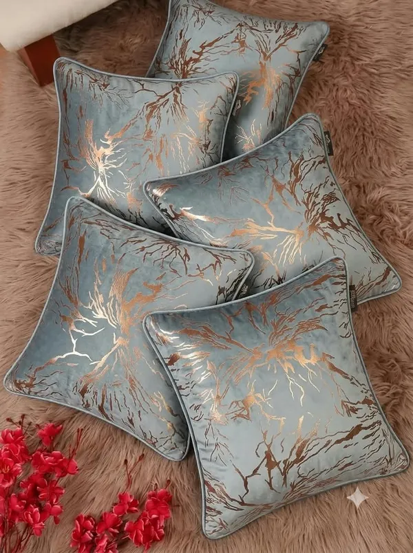Blue_Decorative_Floral_Print_Cushion_Cover