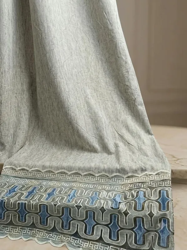 Grey_Textured_Geometric_Pattern_Curtain