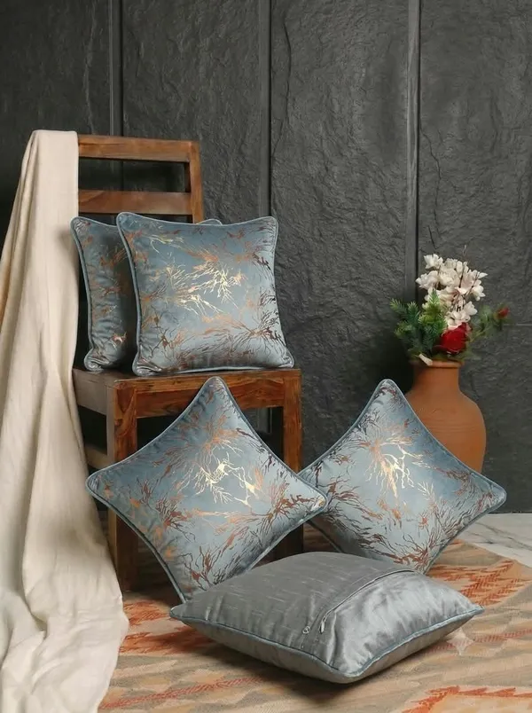 Blue_Decorative_Floral_Print_Cushion_Cover