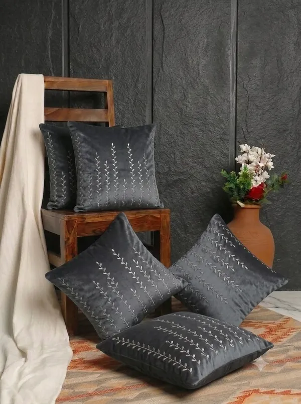 Grey_Velvet_Blend_Embroidered_Cushion_Cover