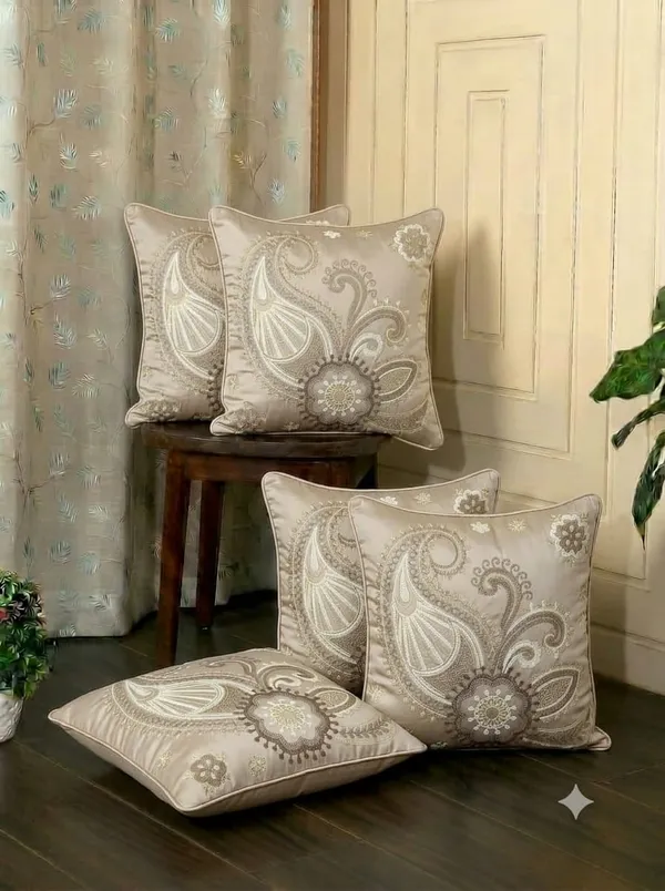 Fabric_Traditional_Paisley_16_Inch_Cushion_Cover