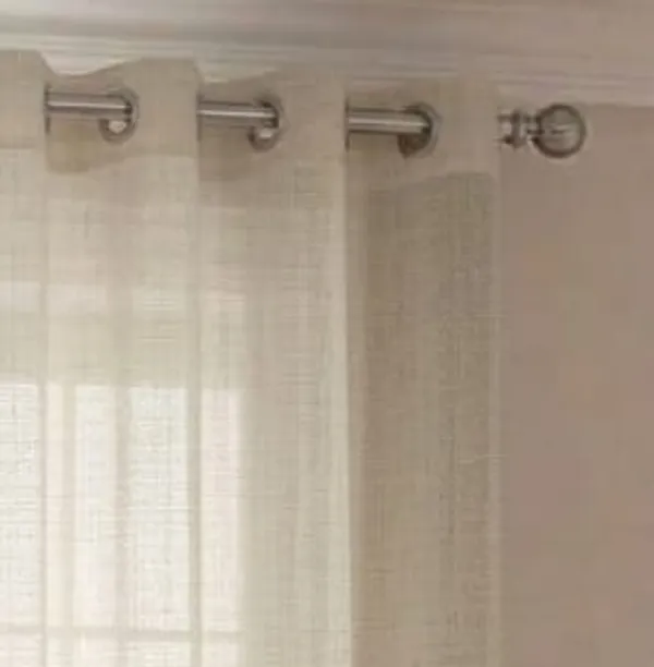 Sheer_Floral_Print_Eyelet_Window_Curtains