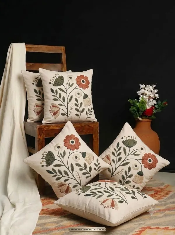 Cream_Poly_Cotton_Cushion_Cover_For_Home_Decor