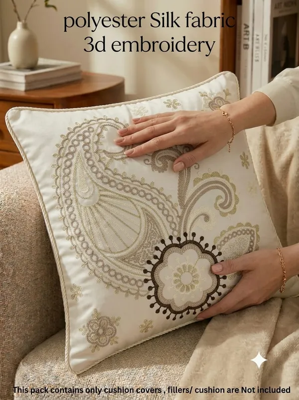 Paisley_Print_Square_Decorative_Cushion_Set
