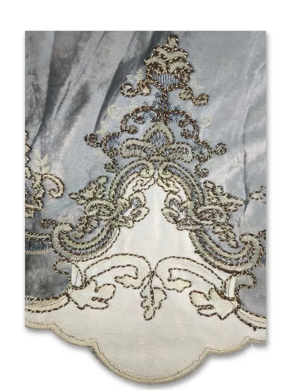 Grey_Decorative_Medallion_Pattern_Curtain