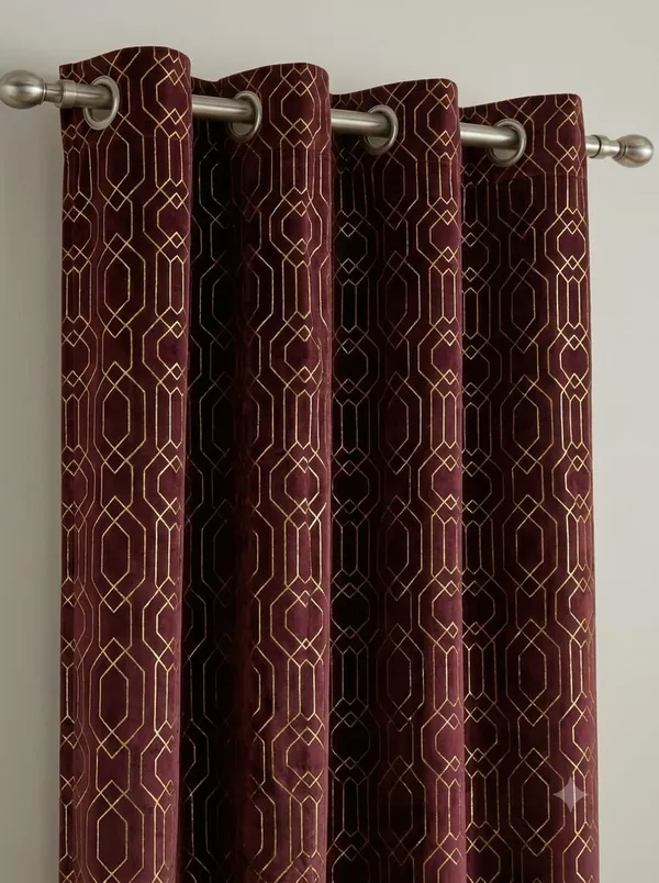 Robust_foil_print_maroon9feet2pcs