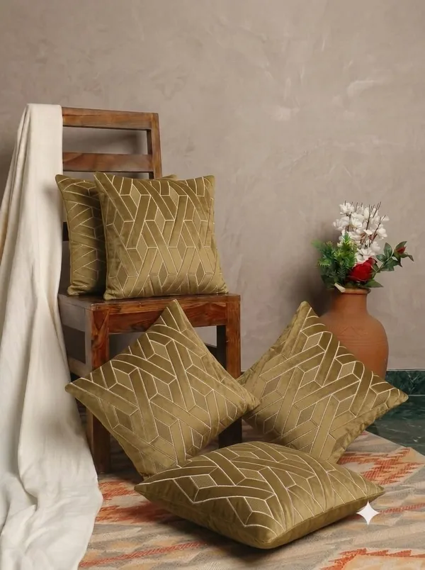 Olive_Geometric_Pattern_Decorative_Cushion_Cover