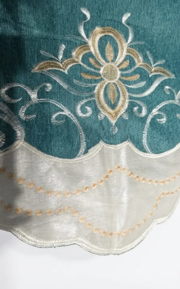 Green_Velvet_Curtain_For_Home_Decor