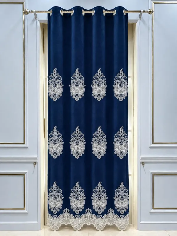 Velvet_Traditional_Paisley_Embroidered_Door_Curtain