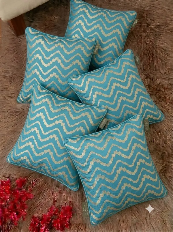 Blue_Chevron_Print_Cushion_Covers