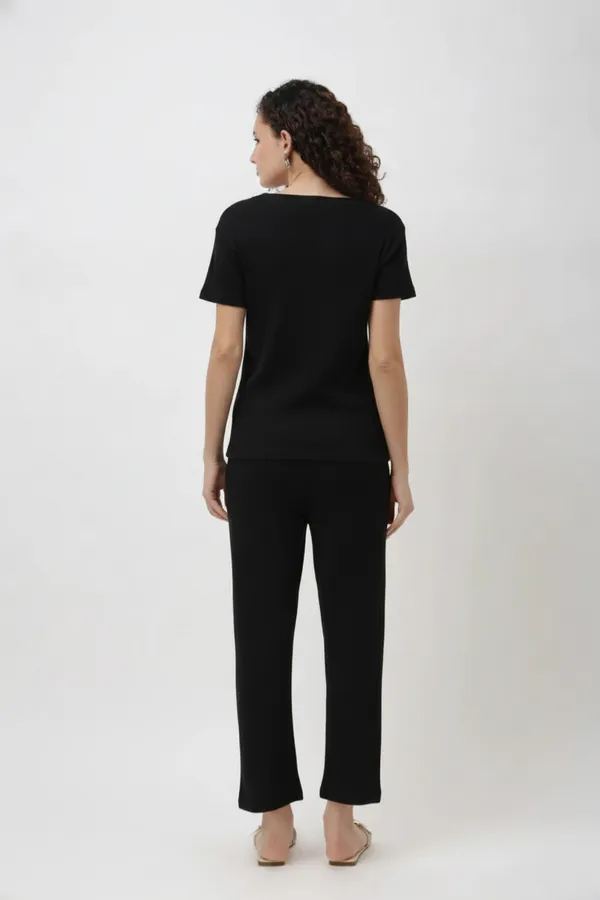Rynel_Black_Ribbed_V_Neck_T_Shirt