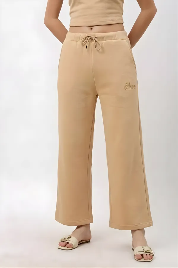 Kaia_Women_S_Relaxed_Fit_Pyjama_Beige