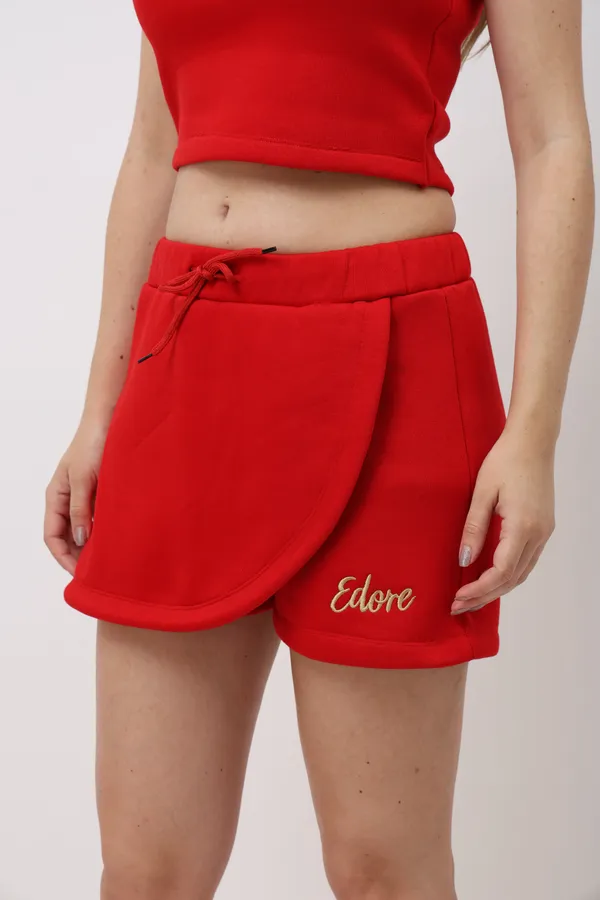 Aven_Skort_Red