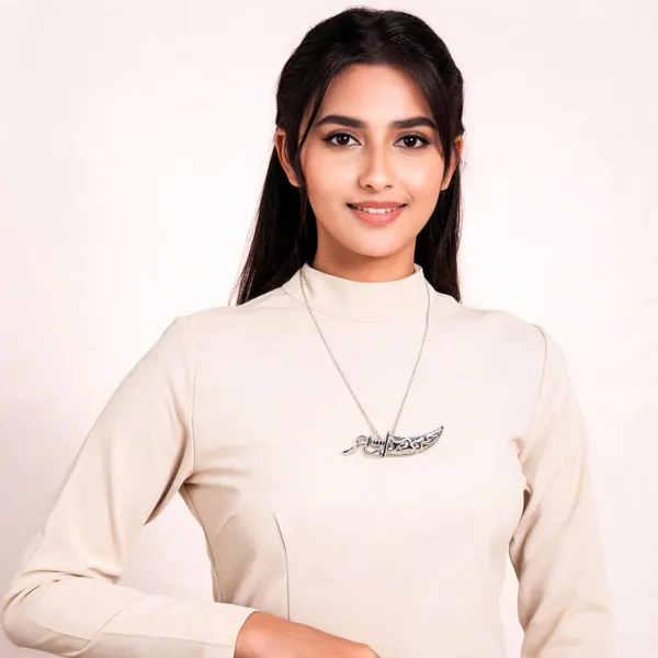 Silver_Jewellery_Katar_(Talwar)_Talwar_Pendant