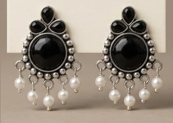 Traditional_Gold_Plated_Jhumka_Earrings