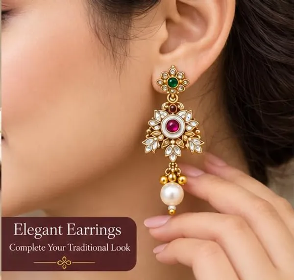 Kundan_Pearl_Necklace_Set_With_Earrings_And_Maang_Tikka