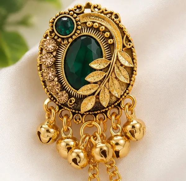 Traditional_Gold_Plated_Jhumka_Earrings_For_Women