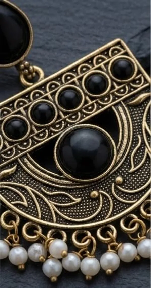 Gold_Plated_Jhumka_Earrings_For_Women