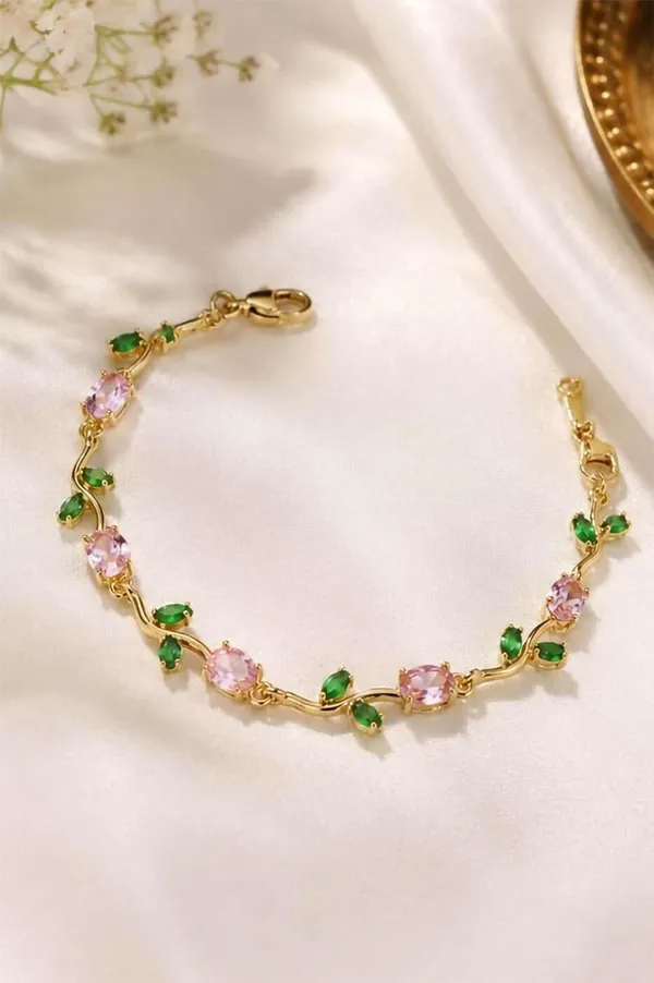 Women_Chain_Link_Floral_Bracelet