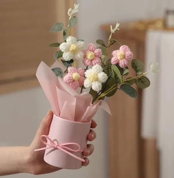 Pink_Plastic_Artificial_Flower_Bouquet
