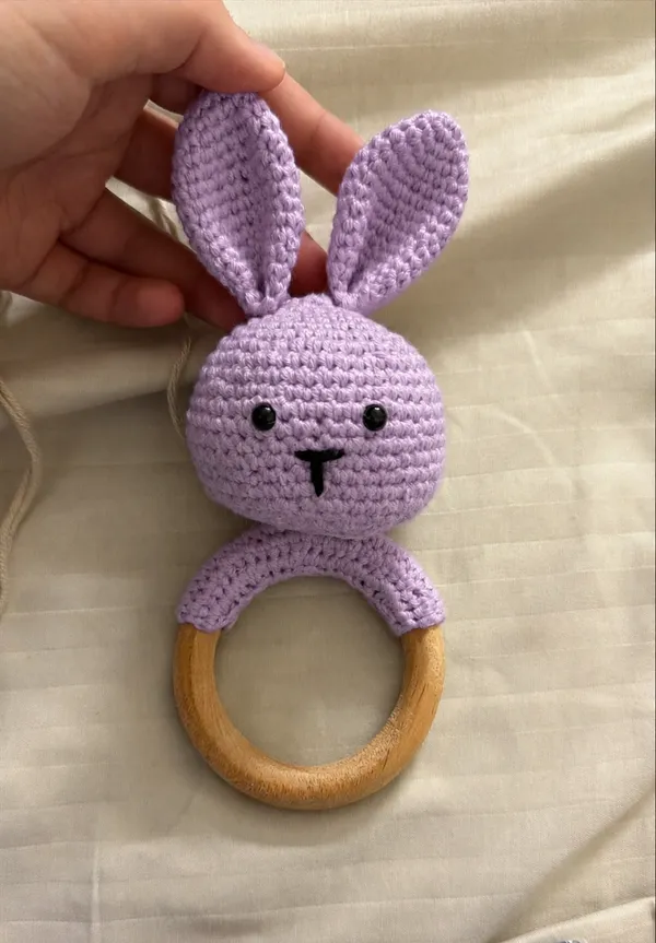 Mr._Snow_Bunny_First_Sound_Rattle_-Purple