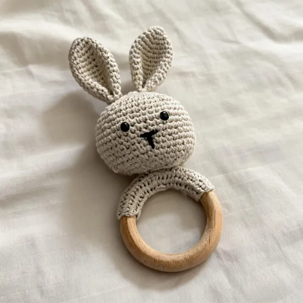 Mr._Snow_Bunny_First_Sound_Rattle_-Beige