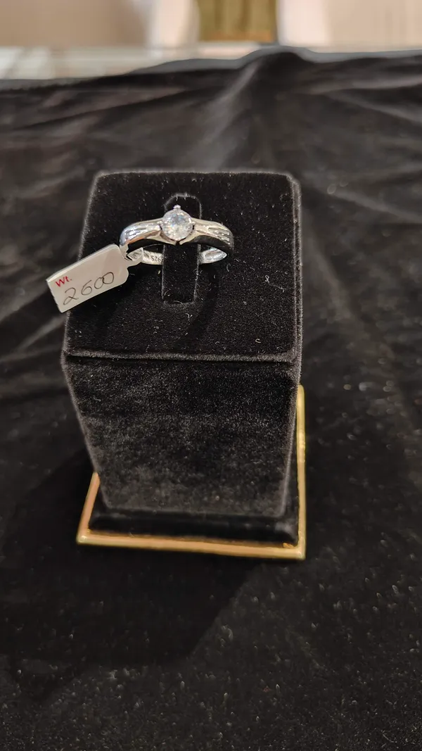 White_925_Silver_Ring_For_Jewellery