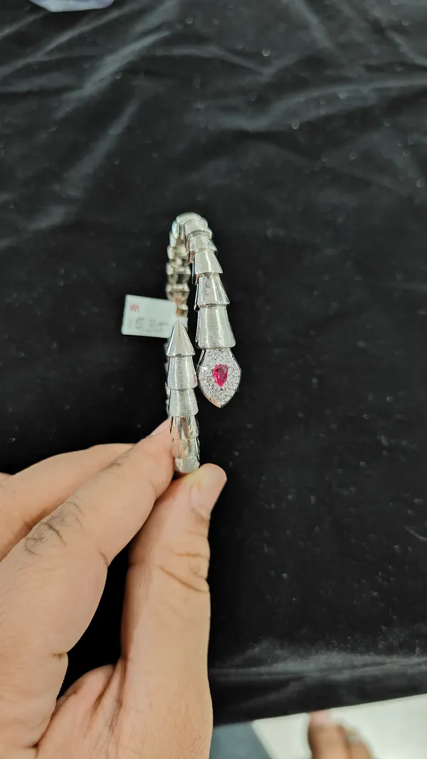 White_925_Silver_Kada_For_Jewellery