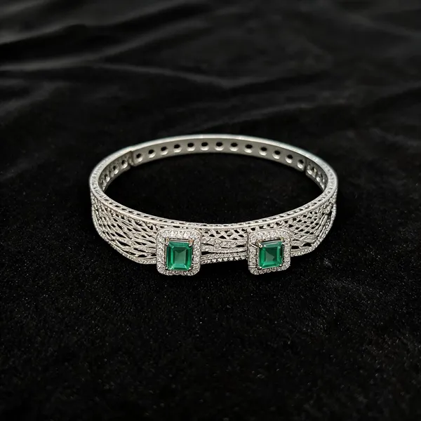 White_925_Silver_Kada_For_Jewellery