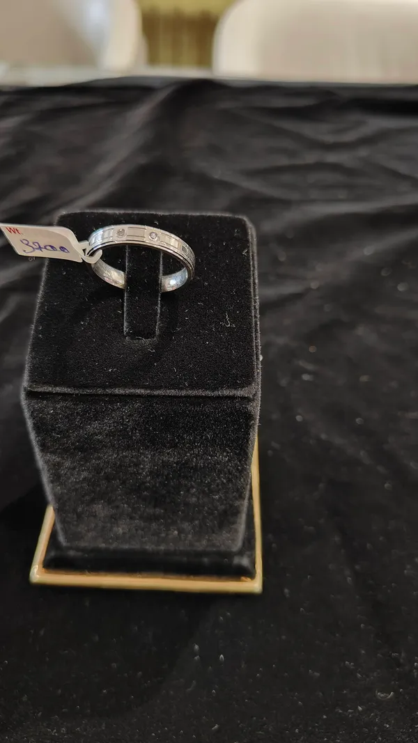 White_925_Silver_Ring_For_Jewellery