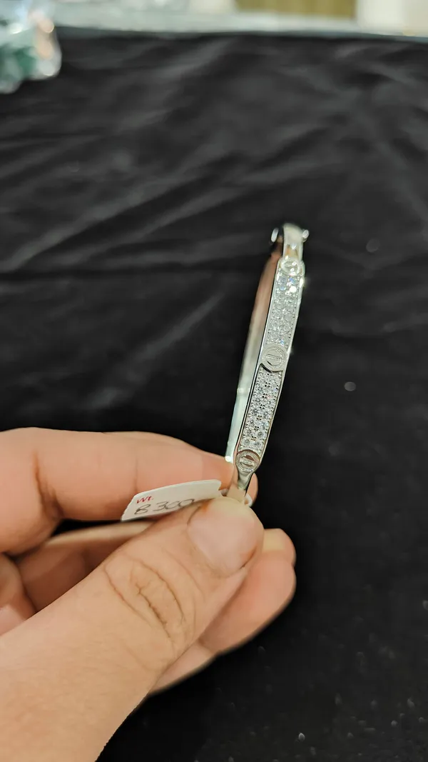 White_925_Silver_Kada_For_Jewellery
