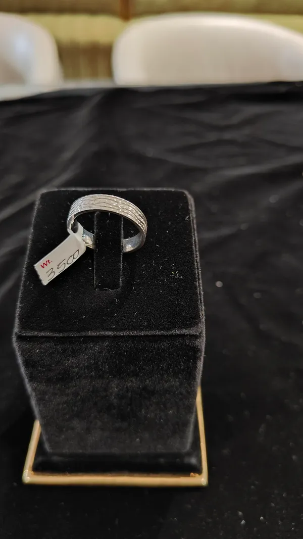 White_925_Silver_Ring_For_Jewellery