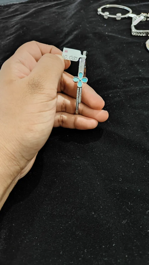 White_925_Silver_Kada_For_Jewellery