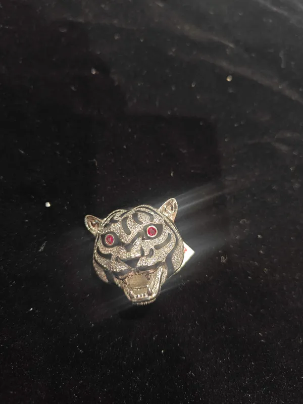 White_925_Silver_Brooch_For_Jewellery