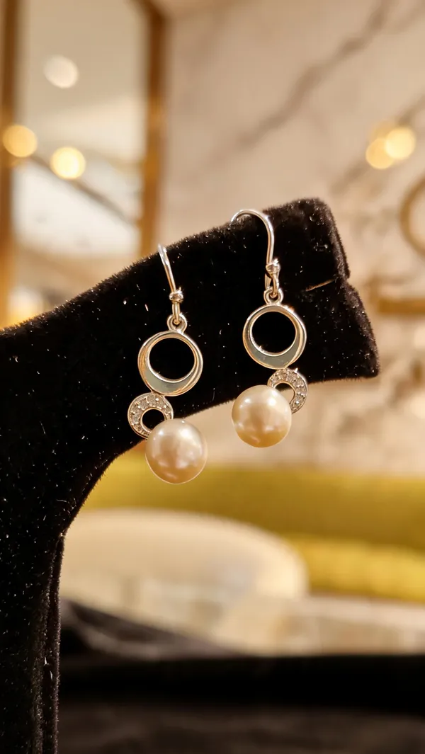 White_925_Silver_Drop_Earrings_For_Jewellery