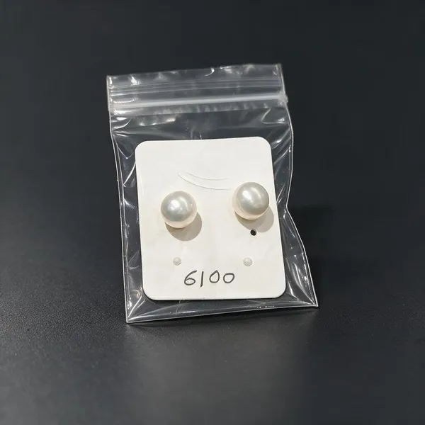 White_925_Silver_Stud_Earrings_For_Jewellery