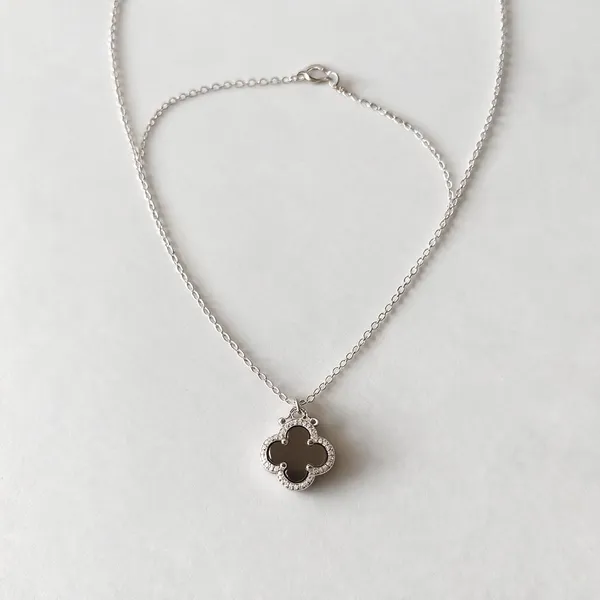 White_925_Silver_Pendant_Necklace_For_Jewellery